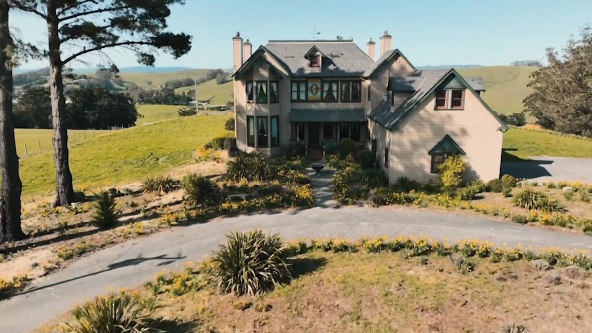 Dům z filmu Vřískot před premiérou 7. dílu houfně navštěvují fanoušci. Pojďte s námi